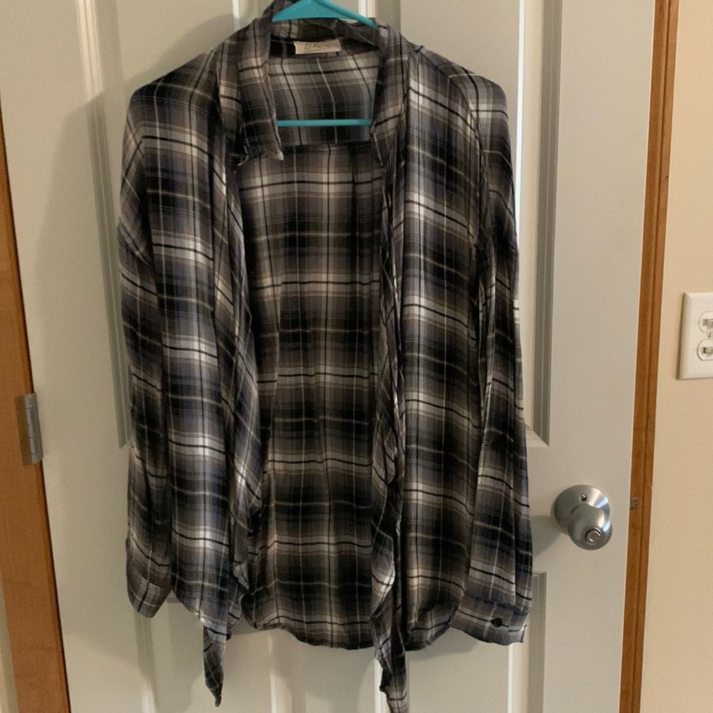 Light weight cardigan